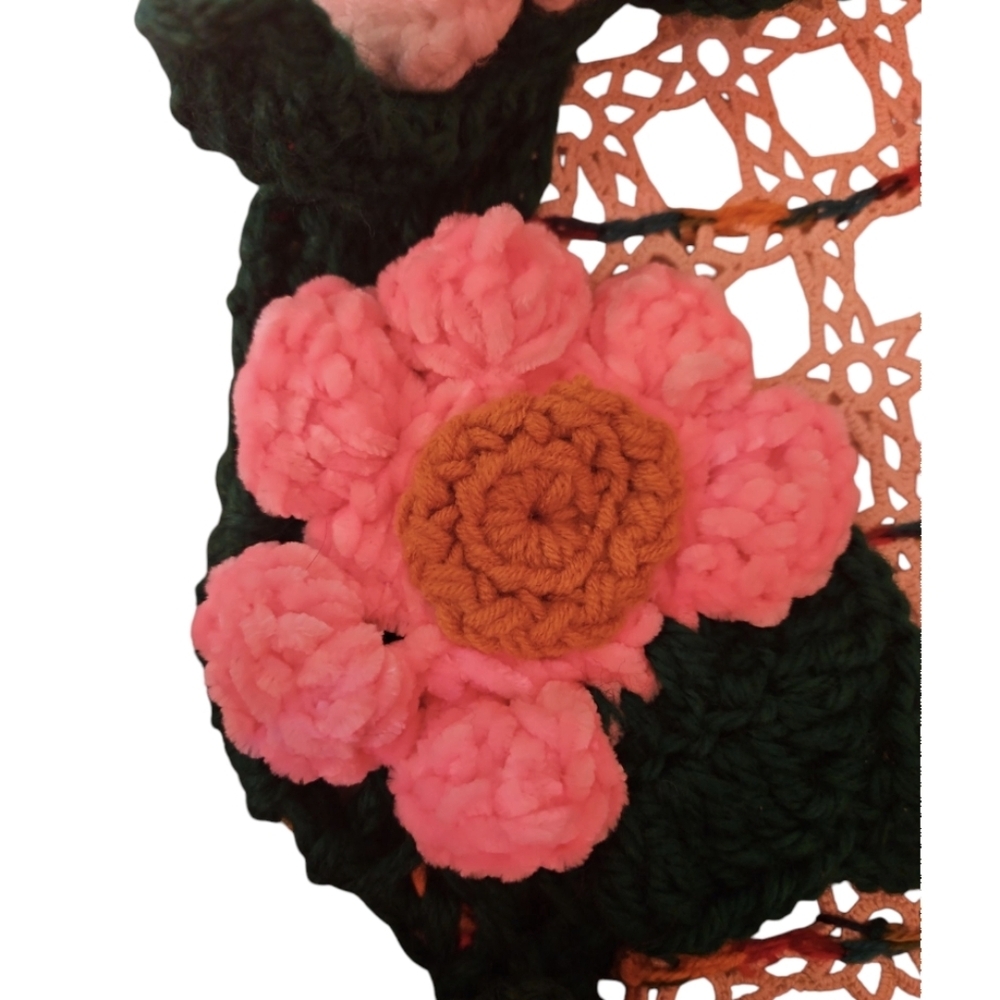 Handcrafted Bee Hive Crochet Floral Holiday Wreath Multicolored Knit Wall Decor - Picture 7 of 17